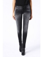 slim jeans